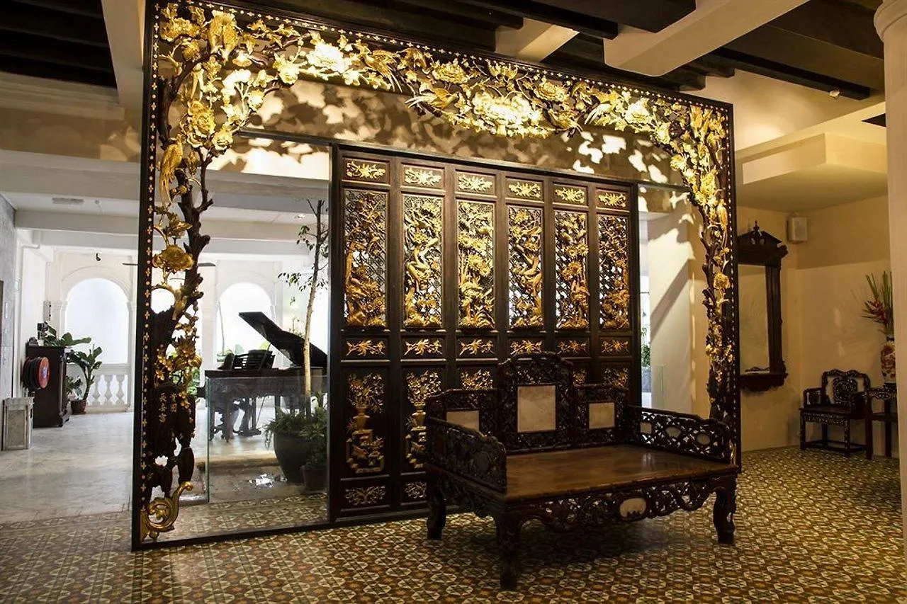Museum Hotel George Town 3*,