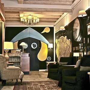 Magpie Heritage - Hideaway Bed & Breakfast